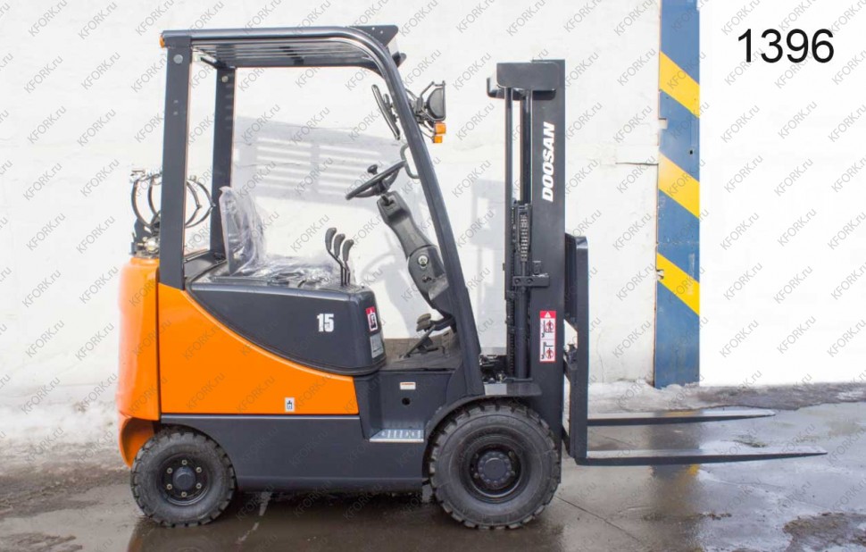 Газ-Бензиновый автопогрузчик Doosan G15S-5 1396 Б/У